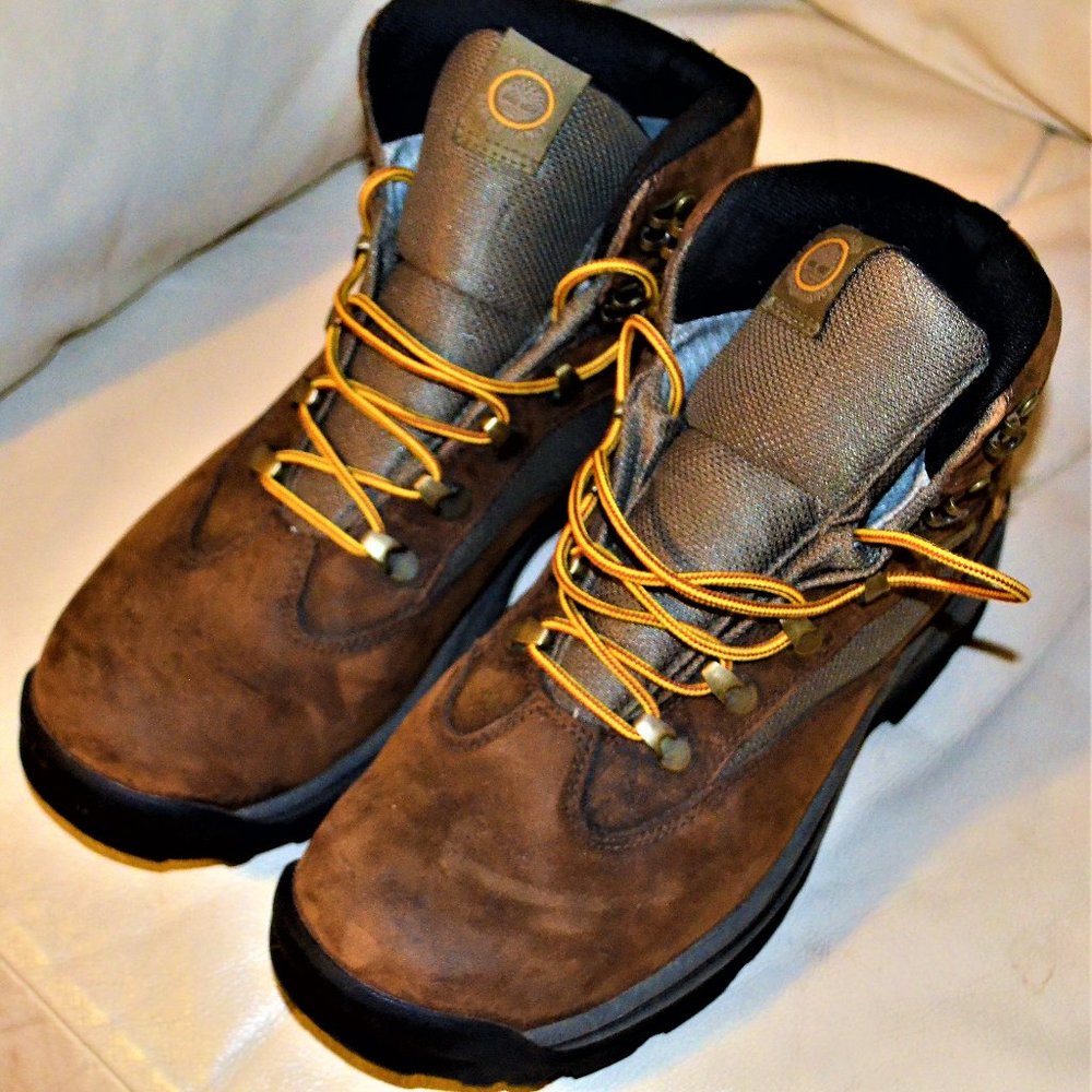 MEN'S CHOCORUA TRAIL MID WATERPROOF HIKING BOOTS